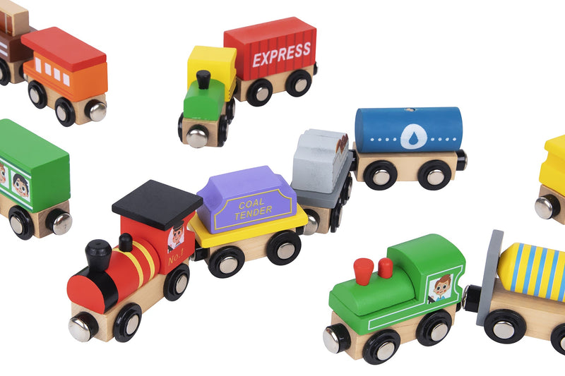 WOODEN TRAIN SET